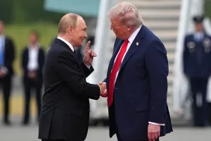 Пути, Трамп