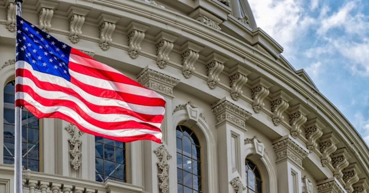 США