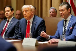 Трамп, Хегсет