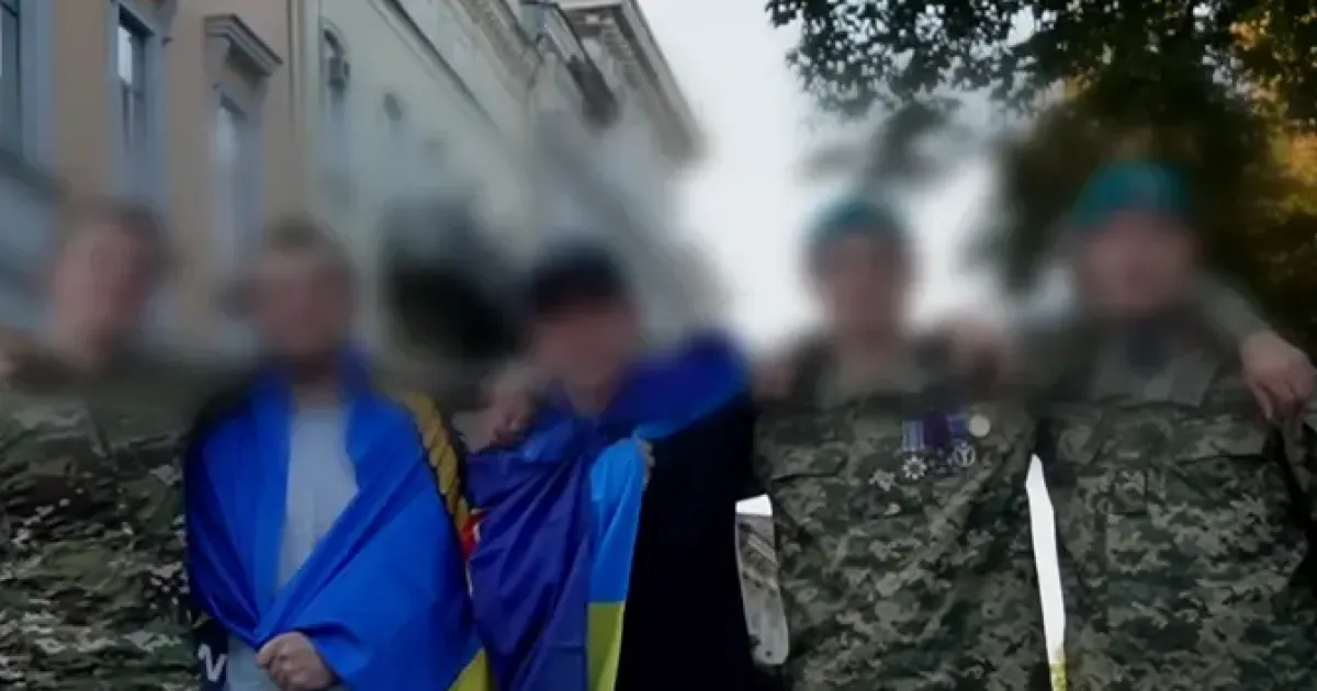 срывались три года