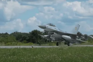 истребитель F-16