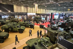 Експорт зброї