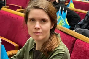 Безуглая