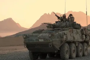 бронетранспортеры LAV