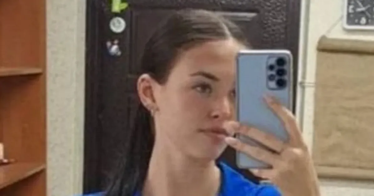 Яна Суворова