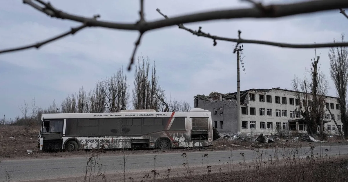 Покровськ - Покровск