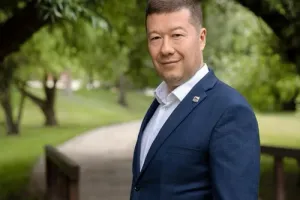 Окамура
