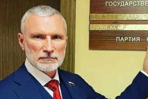 Журавлев