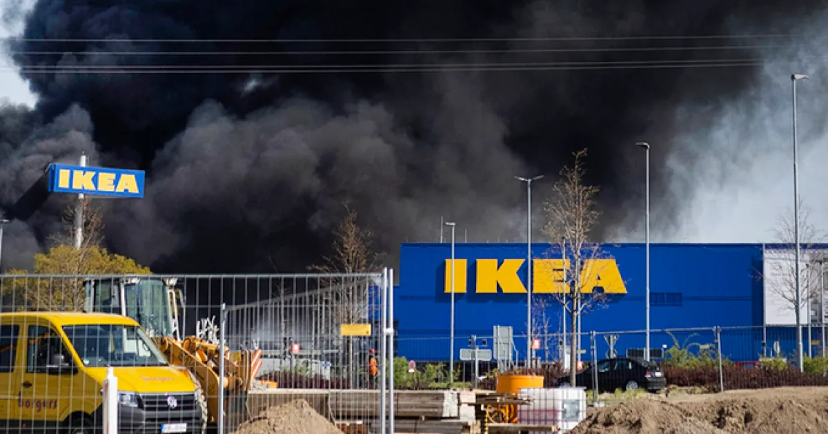 поджог магазина IKEA