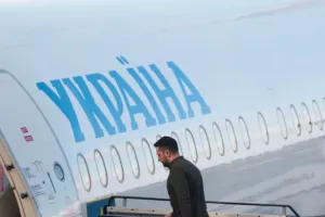 Зеленский, самолет