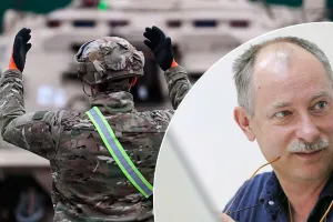 Олег Жданов, постачання зброї