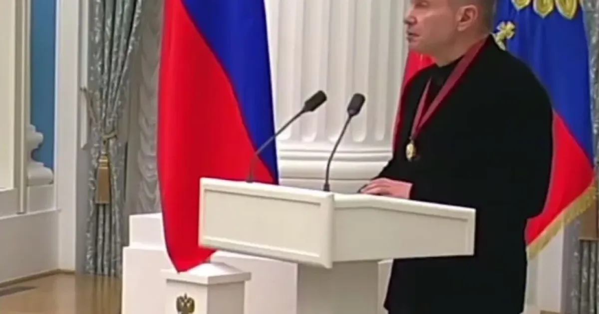 Соловьев
