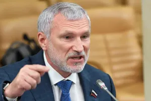 Журавлев