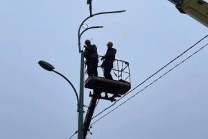 Без світла - Без света
