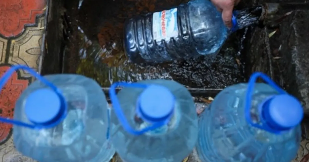 вода, баклажка