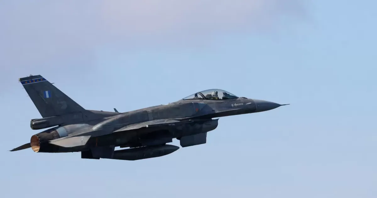 F-16