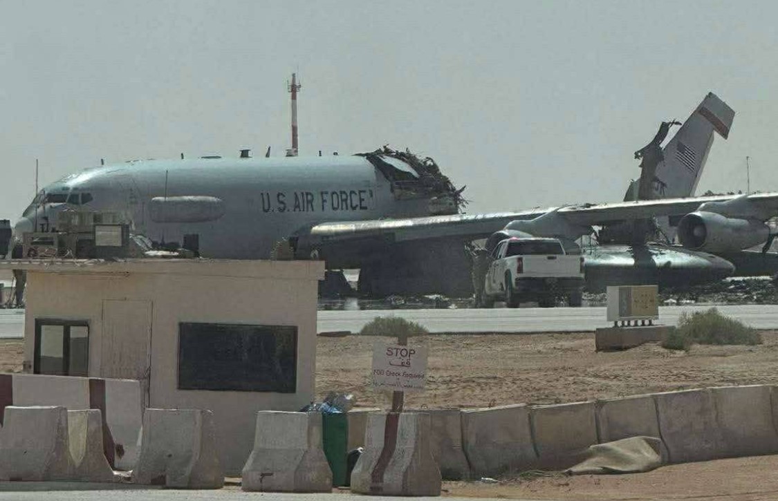 самолет ДРЛО E-3 Sentry 