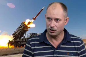 Олег Жданов на фоні Patriot