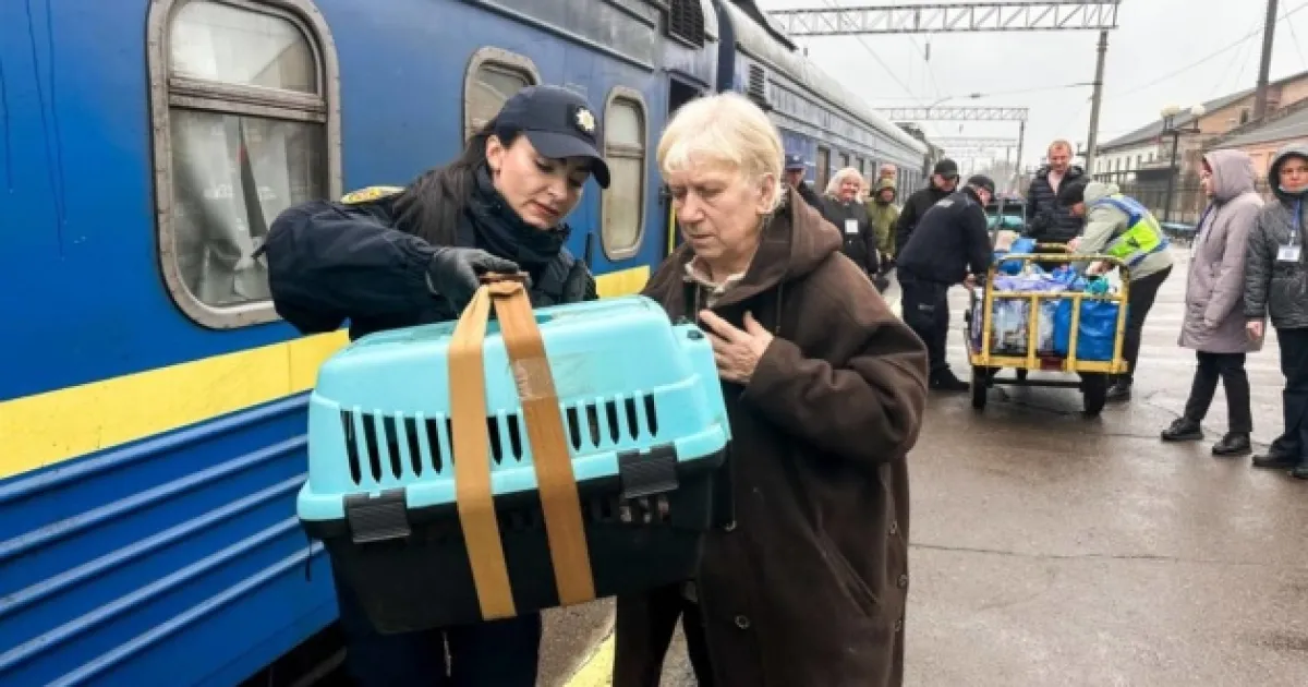 Потяг - Поезд