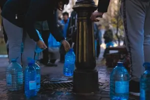 Вода
