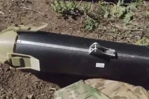 бомба графитовая