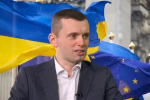 Руслан Бортник