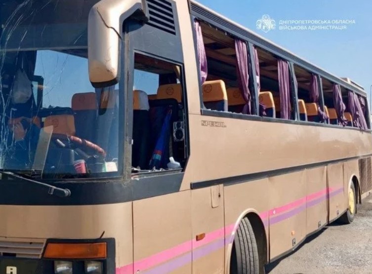 удар РФ по автобусу с детьми