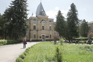 likarnya