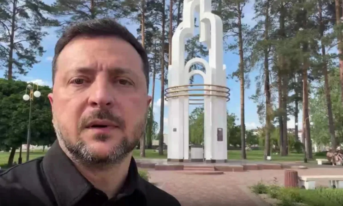 Зеленський, Славутич