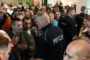 украинские мужчины, Польша