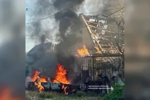 Атака на Запоріжжя - Атака на Запорожье