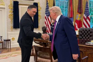 Усик, Трамп