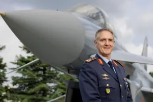 Хольгер Нойманн