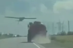 дрон, бензовоз