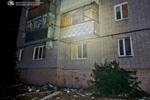 Дрон влучив у будинок - Дрон попал в дом