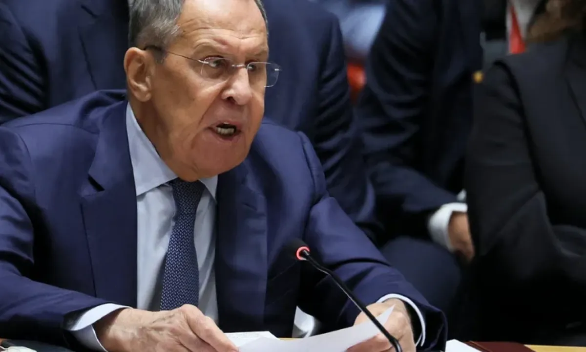 Лавров