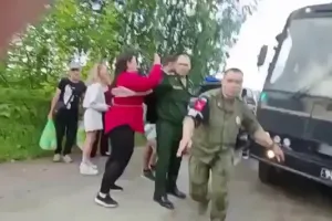 бунт матерей