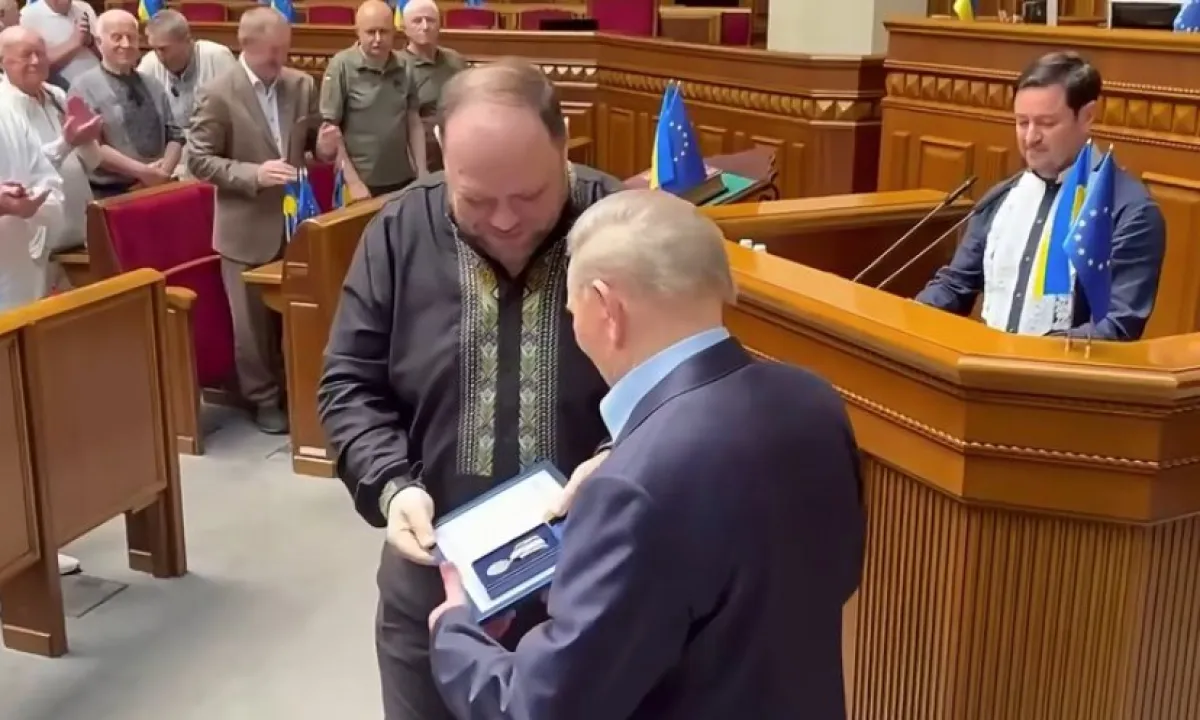 Кучма, Стефанчук