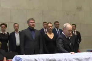 Путин, похороны