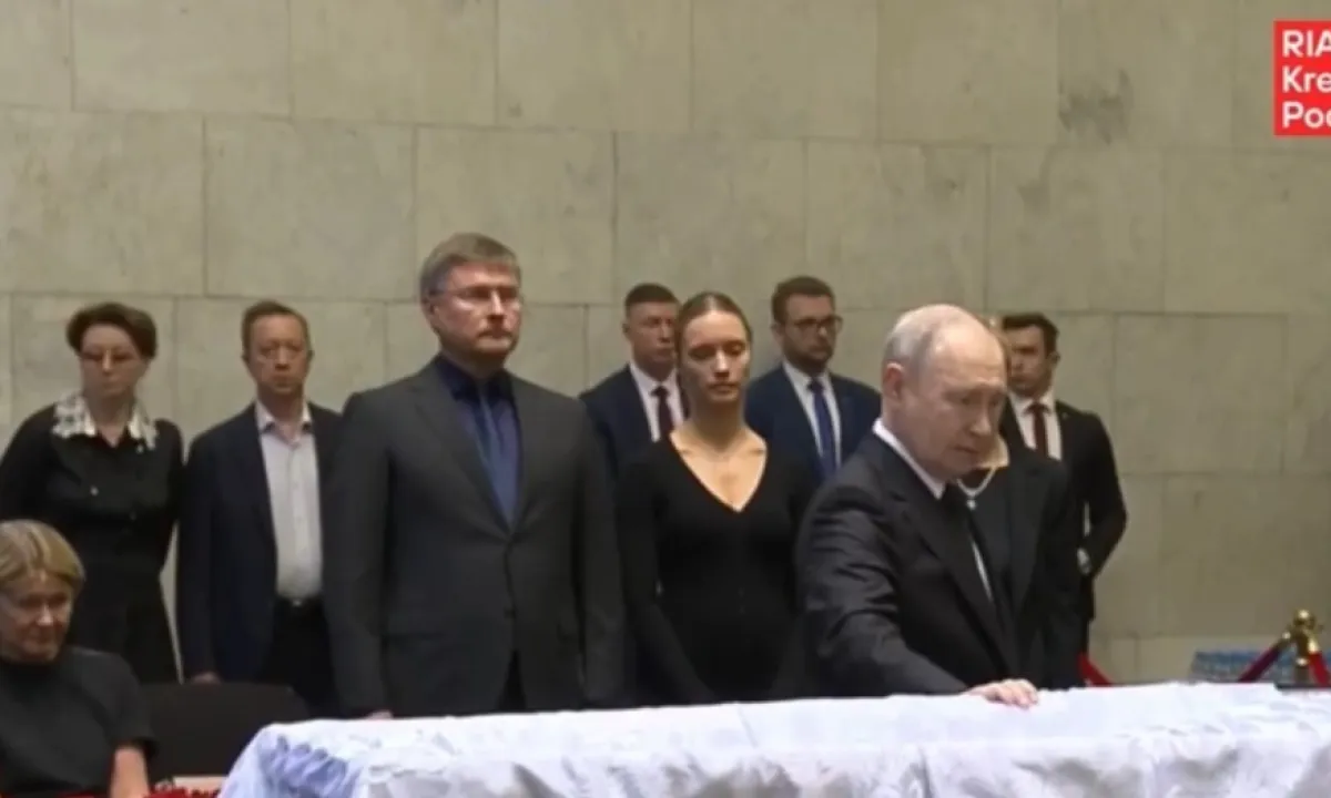 Путин, похороны