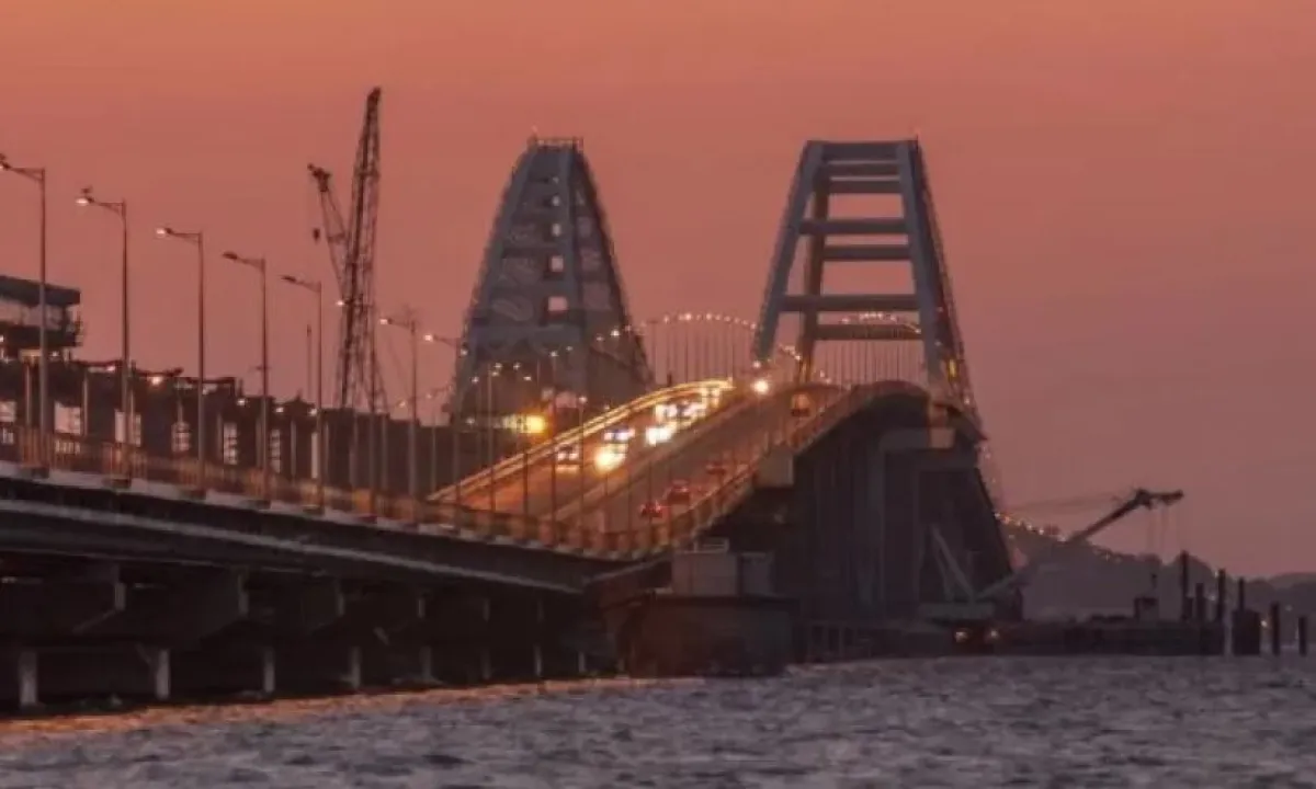 Крымский ммост