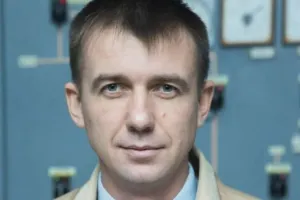 Александр Яковлев