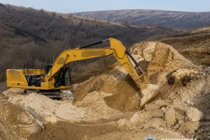 Незаконний видобуток пісковику