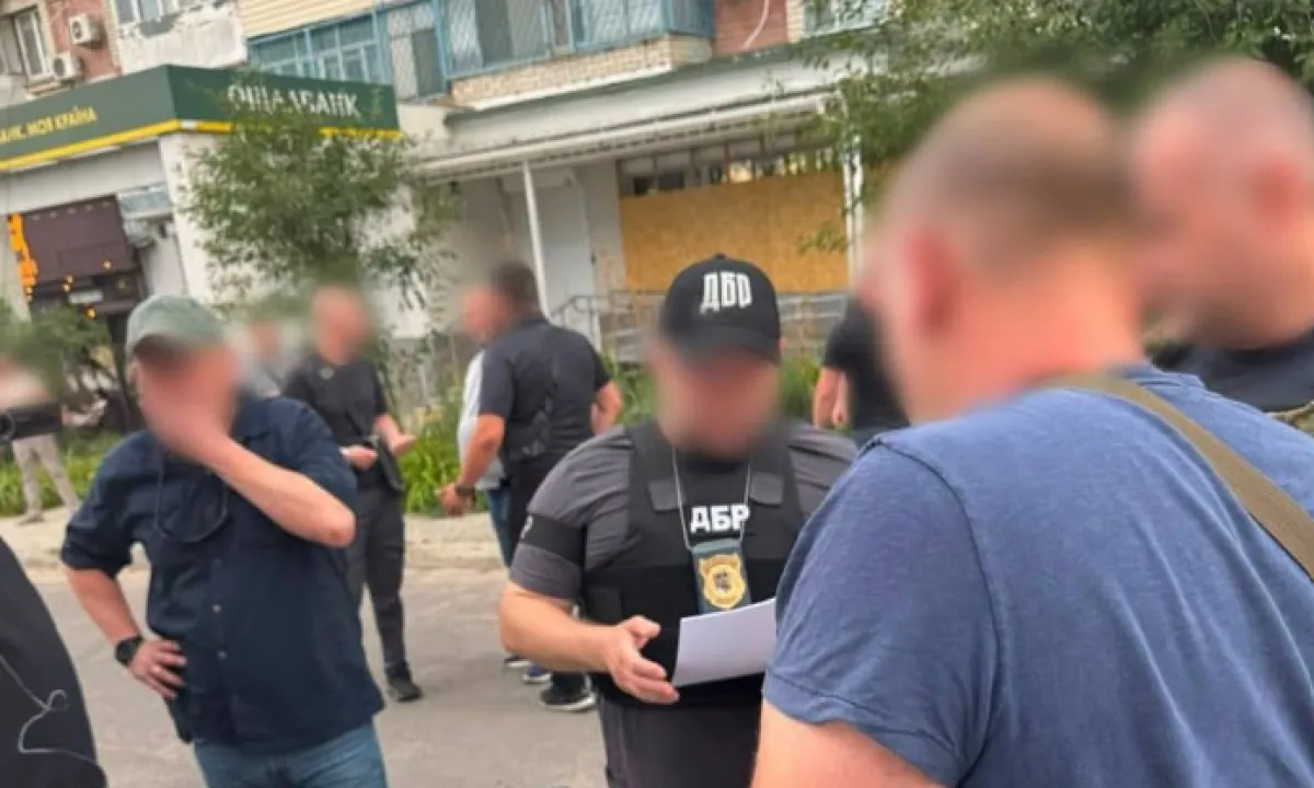 Військовослужбовцям повідомили про підозру