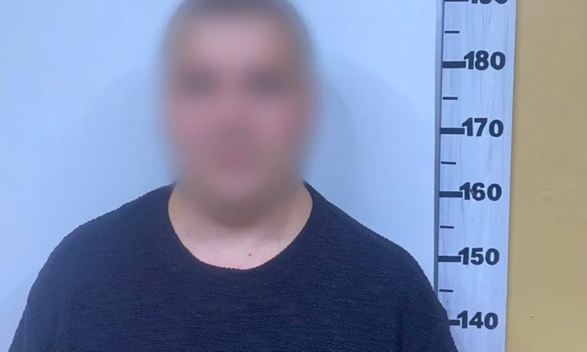 Чоловік ошукав жінок